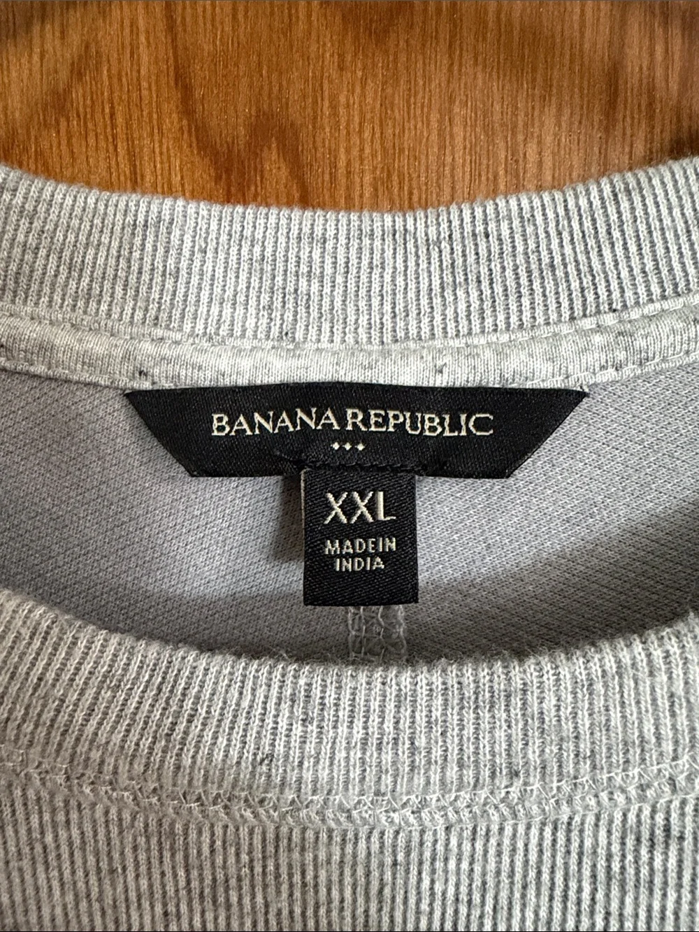 Banana Republic Men's Crewneck Sweater - Light Gray